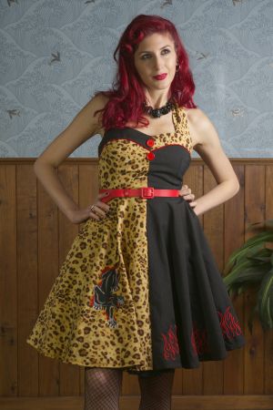 Vestido halter Rockabilly leopardo y negro ""Feline & Fuel"